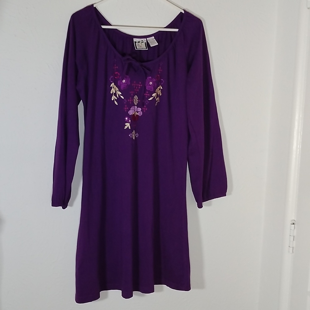 Purple Dress or Long Top with Embroided Flowers on front Size 14 / 16